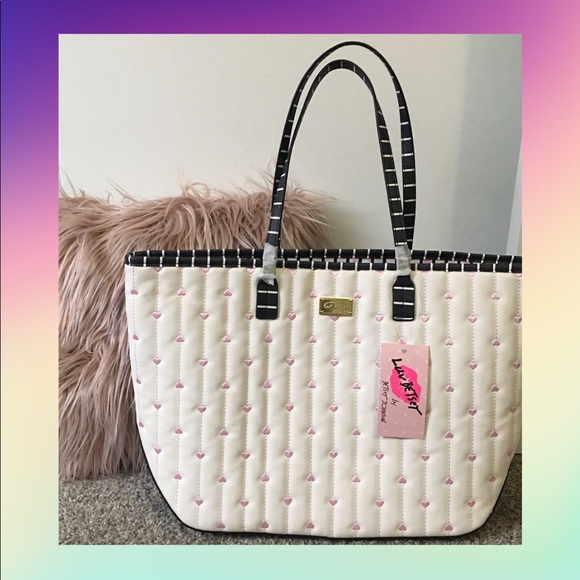 Betsey Johnson Handbags - 💋Betsey Johnson Bag